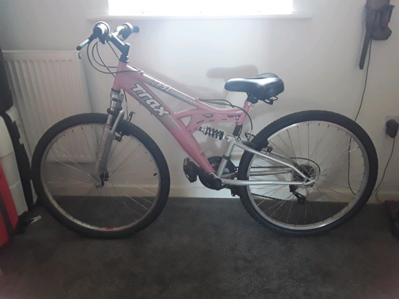 trax womens pink mountain bike